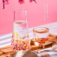 Ensemble de saké de luxe de style japonais en verre martelé de qualité alimentaire, avec logo personnalisé, carafe Tokkuri à pois colorés et tasse Ochoko pour bar