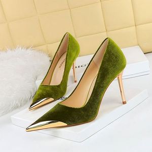 Scarpe con Tacco a Spillo a Punta 2025, Nuova Moda con Fibbia Decorativa <span class=keywords><strong>Baita</strong></span>, Tacchi Alti da Donna, Calzature Eleganti - Product Image 1