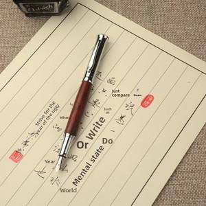 Pluma Estilográfica de Madera de Ébano y Palisandro Original con Múltiples Puntas <span class=keywords><strong>para</strong></span> Escritura Suave, Grabado de Logotipo y Detalles Plateados - Product Image 4