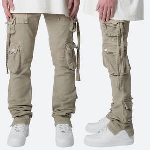 Jean cargo marron multi-poches pour homme, coupe droite, style empilé, en denim - Product Image 1