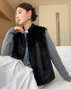 Gilet in Vera Pelliccia <span class=keywords><strong>di</strong></span> <span class=keywords><strong>Visone</strong></span> 100% Nero Classico, Giacca Senza Maniche <span class=keywords><strong>di</strong></span> Alta Qualità, Lussuoso Capospalla in Pelliccia Soffice - Product Image 6