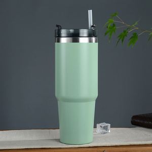 Gobelet de voyage pour voiture 20oz 30oz en acier inoxydable à double paroi isolé avec couvercle, paille et base antidérapante, chaud et froid - Product Image 1
