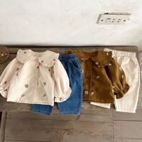 Chemise à col roulé brodée en velours côtelé pour filles de printemps Ensemble de vêtements pour bébés