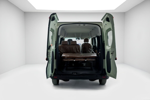 รถยนต์ไฟฟ้า Ge ely Farizon Super Van ปี 2025 แบบสี่ล้อ - Product Image 5