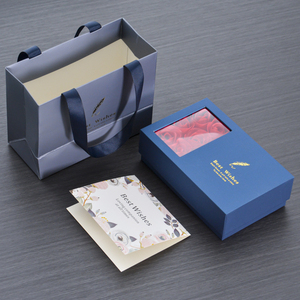 Emballage en papier OEM d'usine Boîte d'emballage de fleurs de savon Impression personnalisée Logo Fleur Boîte cadeau vide et ensemble de sacs - Product Image 1