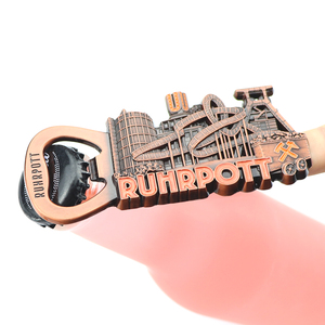 Aimant de réfrigérateur en métal personnalisé en gros, souvenir touristique allemand, ouvre-bouteille de bière - Product Image 1