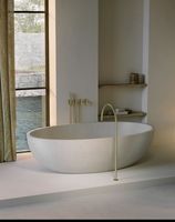 Baignoire en béton GFRC léger de qualité supérieure, moderne, pour installation en coin, avec robinet mural, durable, étanche et solide