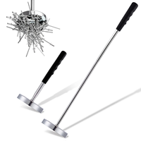 Outil de ramassage magnétique de 35 lb, balayette extensible avec tête de 3,3 pouces, tige en acier à 5 sections de 33,5 pouces, détecteur de clous