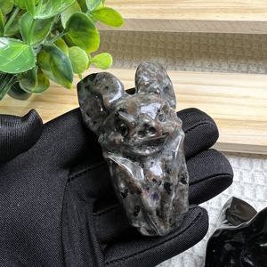خفافيش كريستالية طبيعية مصنوعات حرفية شعبية منحوتات حيوانية منحوتات خفاش سبج أسود يوبيرليت للبيع - Product Image 4