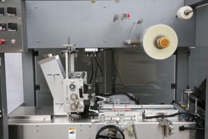 Avvolgitore Multifunzionale per Film Plastico per Articoli di Uso Quotidiano con Due Modalità di Alimentazione per Sigillatura 3D - Product Image 6