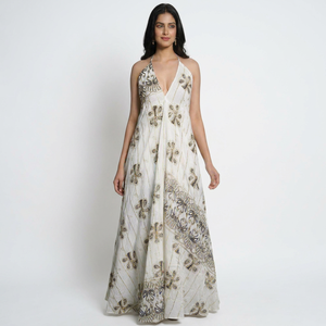 Robe de soirée élégante en rayonne lurex brodée, coupe trapèze, col halter, imprimé floral, longueur ras du sol, faite à la main pour femme - Product Image 1