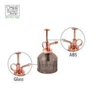TR023 Esschert Design 3 couleurs tendance nouveau bureau Mini plante brumisateur vente en gros verre intérieur plante brumisateur