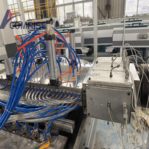 Ligne d'extrusion à double vis entièrement automatique <span class=keywords><strong>pour</strong></span> la fabrication de panneaux muraux décoratifs en PVC/HDPE/PE - Product Image 6