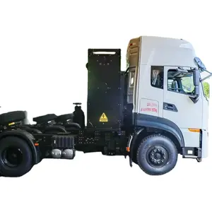 Reines elektrisches Dongfeng Nutzfahrzeug Tianlong KL Standard Edition 6X4 Energieaustausch-Traktor