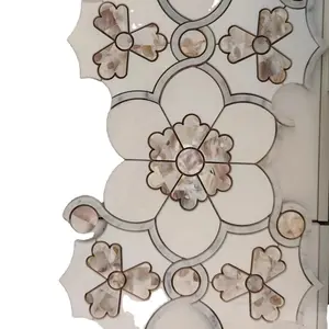 Desain baru ubin mosaik Waterjet di Carrara marmer putih cangkang campuran atau kuningan untuk dinding atau lantai ubin dibuat di Cina