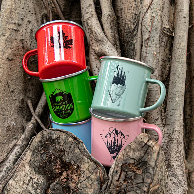 PYD Life RTS Vente en gros de tasses à sublimation avec logo personnalisé Tasse en émail pour camping de noël en plein air