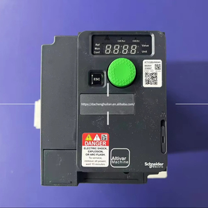 เครื่องเร่ง altivar ATV320ชุดความถี่ ATV320U06N4C 0.55KW/0.75HP 380-500โวลต์3PH ATV320U06N VFD - Product Image 1
