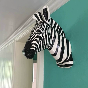 Scultura da Parete a Grandezza Naturale (60 cm) a Forma di Testa di <span class=keywords><strong>Cavallo</strong></span> in Resina FRP, Decorazione Murale Animale per Club Equestri, Bar, Hotel e Aree Commerciali - Product Image 3