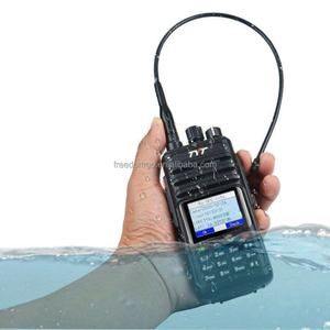 Pour TH-UV8200D 10W Écran couleur 256 canaux Talkie-walkie analogique portable Amateur Double bande Émetteur-récepteur IPX-1 Résistant à l'eau - Product Image 3