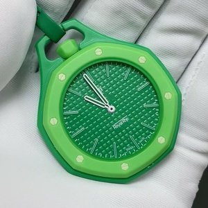 Reloj Colgante Octagonal de Plástico con Logotipo Personalizado al por Mayor, Reloj de Moda Unisex, Diseño Único, MOQ Bajo, Envío Inmediato de Fábrica - Product Image 5