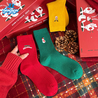 Nouvelles chaussettes d'hiver en coton, coffret cadeau de Noël de marque, chaussettes mi-mollet tendance et originales, vente en gros, antibactériennes et respirantes
