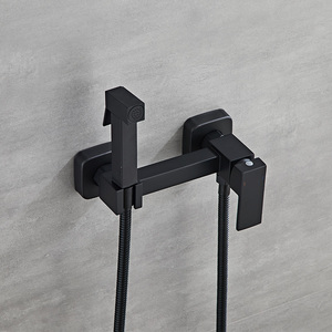 Высококачественный квадратный распылитель для биде - Product Image 1