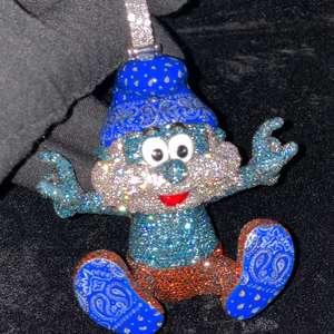 Élégant collier à pendentif en diamant fait main pour les femmes Cadeau de bijoux de luxe pour les occasions spéciales - Product Image 4