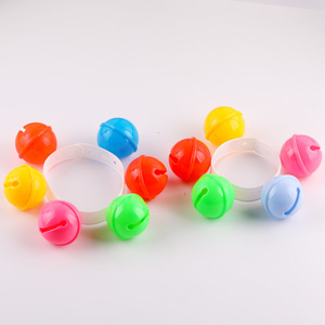 Campanas de plástico con manivela para la muñeca, 6 uds., accesorios de baile coloridos para niños, para actuaciones de 2 a 4 años, juguete musical Unisex - Product Image 1