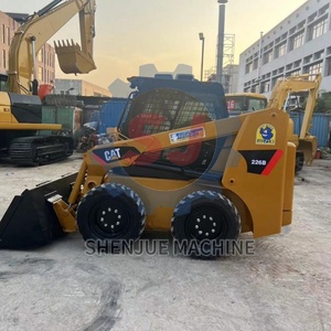 รถตักล้อยางมือสอง รุ่น Cat 226B ใช้งานน้อย ชั่วโมงการทำงานต่ำ |   สภาพเดิมแท้ 100% และประสิทธิภาพสูงสำหรับงานเกษตร/โครงการเทศบาล - Product Image 4