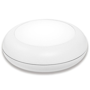 Lumière nocturne RGB 0,2 W avec télécommande, idéale pour la chambre d'enfant, offre une éclairage doux et des ambiances relaxantes. - Product Image 1