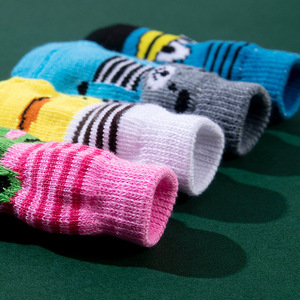 Chaussettes antidérapantes pour petits chiens, empêchent de lécher, chaussettes antidérapantes pour chiots avec poignées, <span class=keywords><strong>protection</strong></span> des pattes pour chiots et chats - Product Image 6
