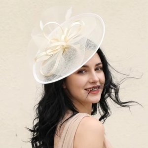 Élégant serre-tête fascinateur à boucle en spirale florale double rose pour femme, idéal pour courses hippiques, mariages et occasions spéciales - Product Image 2