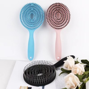 Meilleure vente <span class=keywords><strong>Amazon</strong></span> démêlante facile plastique Flexible sanglier brosse à <span class=keywords><strong>cheveux</strong></span> ventilés courbés brosse à <span class=keywords><strong>cheveux</strong></span> bouclés idéal pour peigner sec et humide - Product Image 4