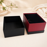 Boîte à bijoux de luxe faite à la main avec couvercle et base, emballage en papier recyclable de qualité boutique pour bracelets, boucles d'oreilles et cadeaux de bijoux