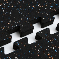 Werkseitig verschleiß feste 50*50cm EPDM-Gummi-Verriegelung matten Gym-Gummi bodenfliesen für das Recycling von Autoreifen