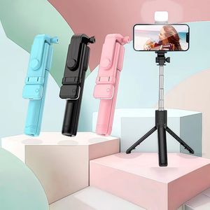 Palo de Selfie Multifuncional Plegable con Rotación de 360° para Fotografía en Vivo por Bluetooth, con Trípode de Plástico Integrado para Móviles - Product Image 2