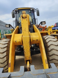 La Cargadora de Ruedas Liugong 856H, una Máquina Usada de China, Está en Venta y Ofrece un Rendimiento Sólido y una Funcionalidad Confiable - Product Image 5