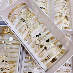 <span class=keywords><strong>Bracelet</strong></span> en Acier Inoxydable Plaqué Or 18 carats pour Femmes, Trèfle à Quatre Feuilles, Bijoux Haut de Gamme Inoxydables - Product Image 2