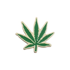 Venta al por mayor de moda artesanías de Metal inspirado Hada <span class=keywords><strong>Aloe</strong></span> Vera esmalte Pin broche solapa Navidad Día Nacional suculenta joyería en maceta - Product Image 6