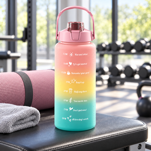 Three-piece PC Material 2000mL Large Capacity Suction Tube Gradient Color Sports Water Cup with Frosted Plastic Scale - Product Image 3