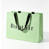 Sacs en papier personnalisés de luxe avec votre propre logo pour vêtements, sacs d'emballage pour boutique de vêtements mats avec poignées en ruban