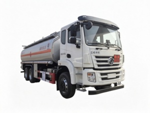 <span class=keywords><strong>Camion</strong></span>-citerne Dongfeng Jincheng 6*4 avec une capacité de réservoir effective de 19000L - Product Image 1