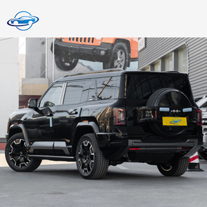DENZA B8 2025, SUV <span class=keywords><strong>H</strong></span>íbrido Enchufable de Alta Gama de BYD |   7 plazas con tracción en las cuatro ruedas |   550kW 4.8s 0-100km/<span class=keywords><strong>h</strong></span> + <span class=keywords><strong>3</strong></span> Bloqueos de Diferencial - Product Image 3