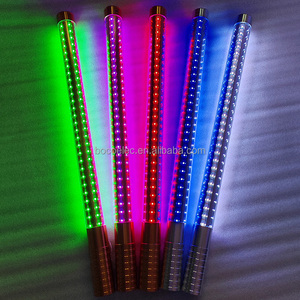 Lampes stroboscopiques LED rechargeables en alliage d'aluminium pour bouchons de bouteille, idéales pour les boîtes de nuit VIP, les événements festifs et les remises de diplômes - Product Image 4