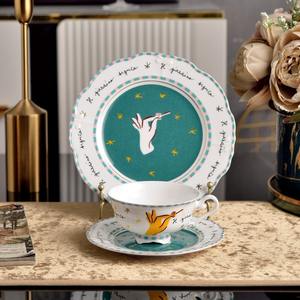 Nouvel ensemble de vaisselle élégante en porcelaine fine européenne de 6 pièces pour salade et tasses avec soucoupes, vaisselle de luxe écologique - Product Image 4