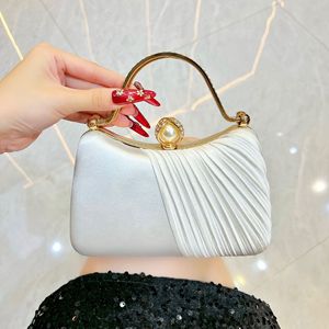 Nouvelle pochette de soirée plissée en polyester avec perles pour femme, avec fermoir à loquet, sensation haut de gamme Tanjing - Product Image 6