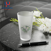 Verres personnalisés en gros avec logo, tasse à bière en verre givré de 16 oz pour sublimation, idéale pour jus, eau, lait