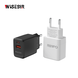Chargeur rapide universel double port pour tous les téléphones iPhone <span class=keywords><strong>Samsung</strong></span> Tablettes Adaptateur secteur Type <span class=keywords><strong>C</strong></span> et USB a Port - Product Image 3