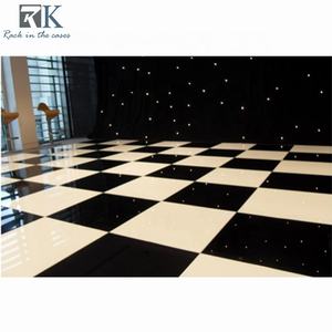 Pista de Baile Portátil Cam Lock de 4x4 pies, Pista de Baile de Madera Contrachapada Blanca/Negra de 3x3 pies para Salón de Banquetes - Product Image 6