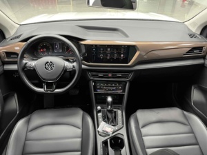 Mini SUV <span class=keywords><strong>de</strong></span> <span class=keywords><strong>segunda</strong></span> <span class=keywords><strong>mano</strong></span> para <span class=keywords><strong>Volkswagen</strong></span> Tharu 2021 280tsi 2wd gasolina coche usado 1,4 T vehículos todoterreno urbanos <span class=keywords><strong>de</strong></span> <span class=keywords><strong>marca</strong></span> pequeña - Product Image 2